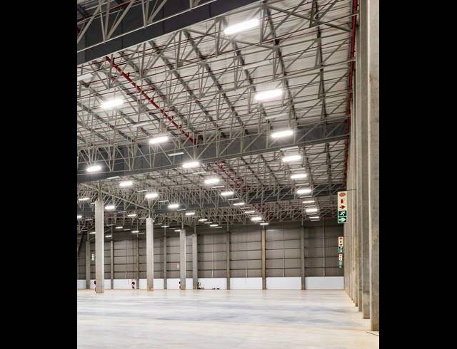4,175M² WAREHOUSE TO LET IN AIRPORT INDUSTRIA